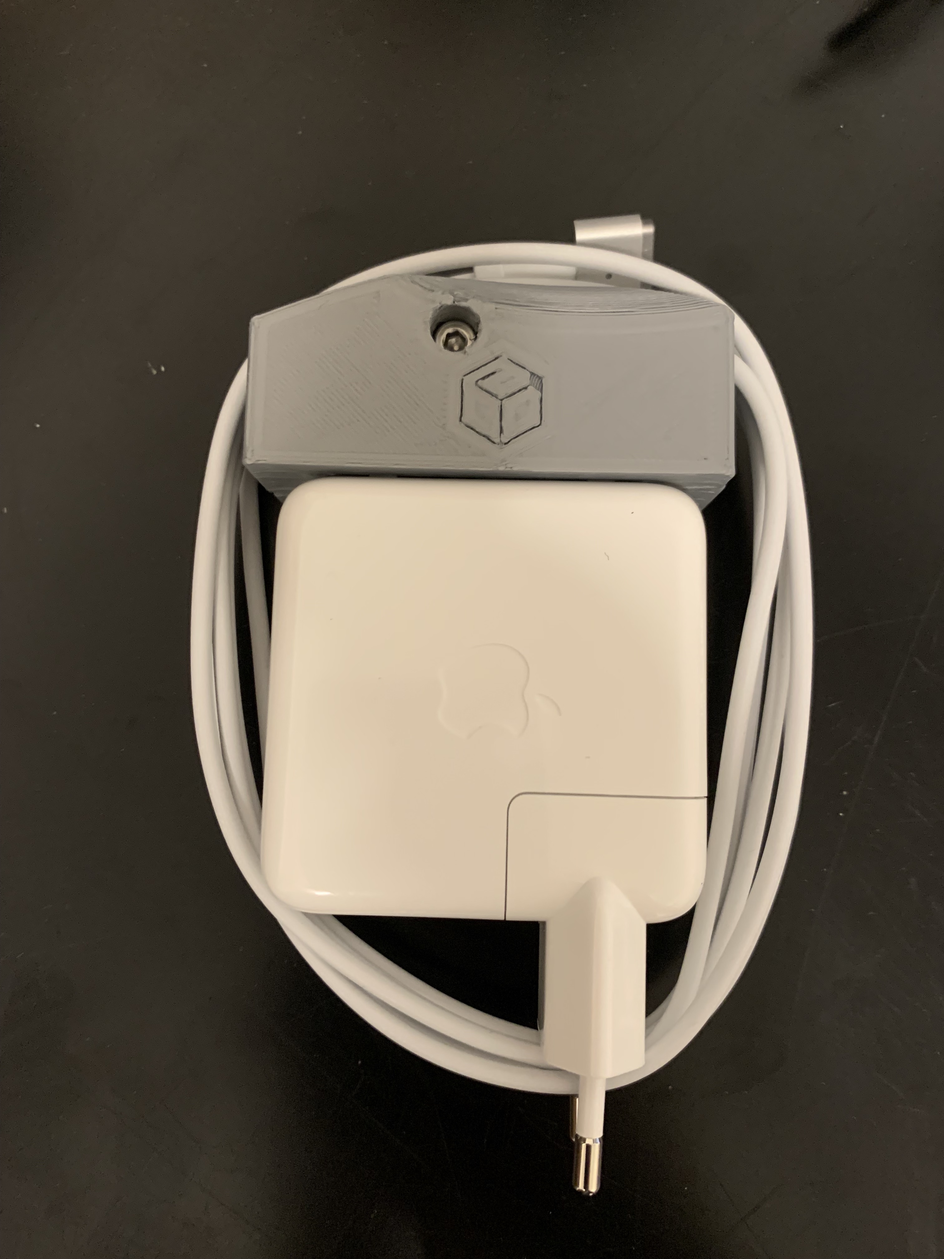 magsafe Macbook pro charger cable protection