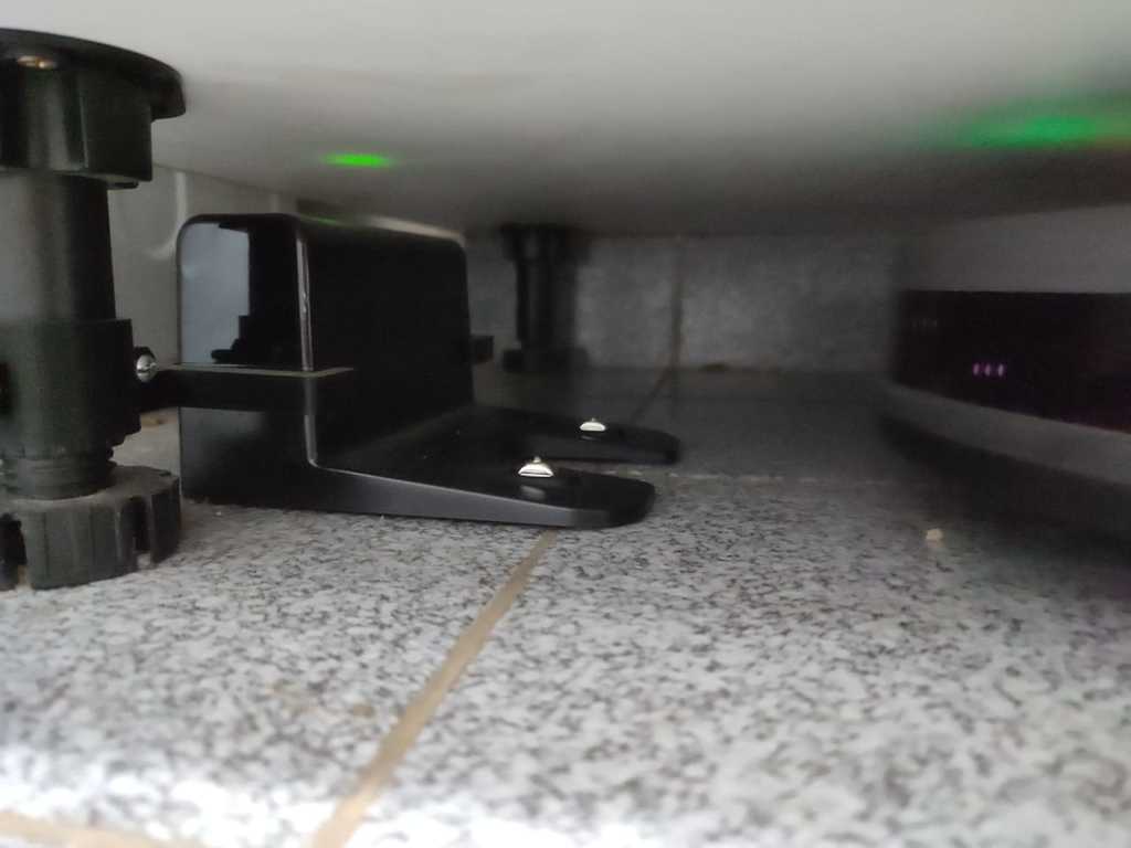 Support the for base of Gadnic robot vacuum cleaner