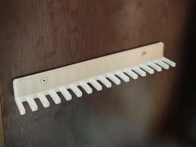 Necklace holder