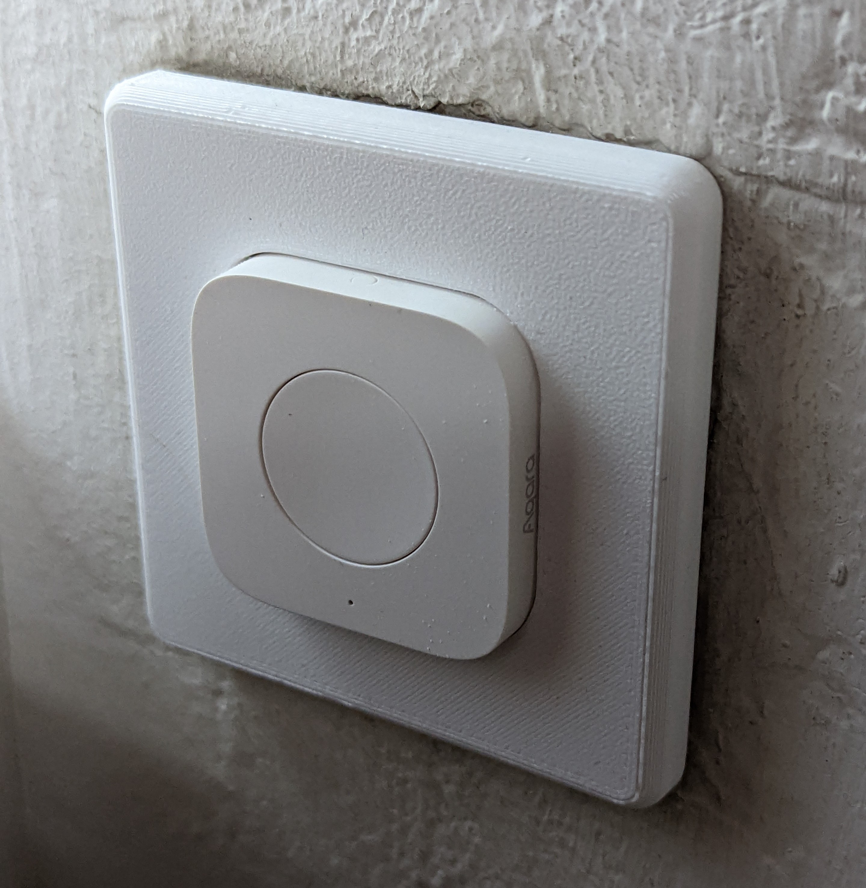 Euro Outlet Cover for Aqara Button