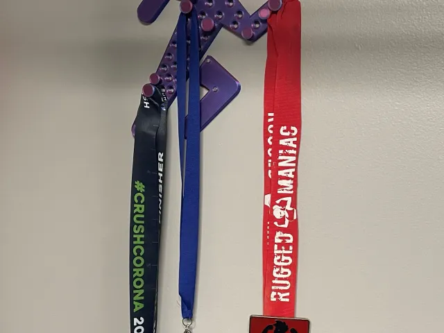 Runner Medal Wall Mount
