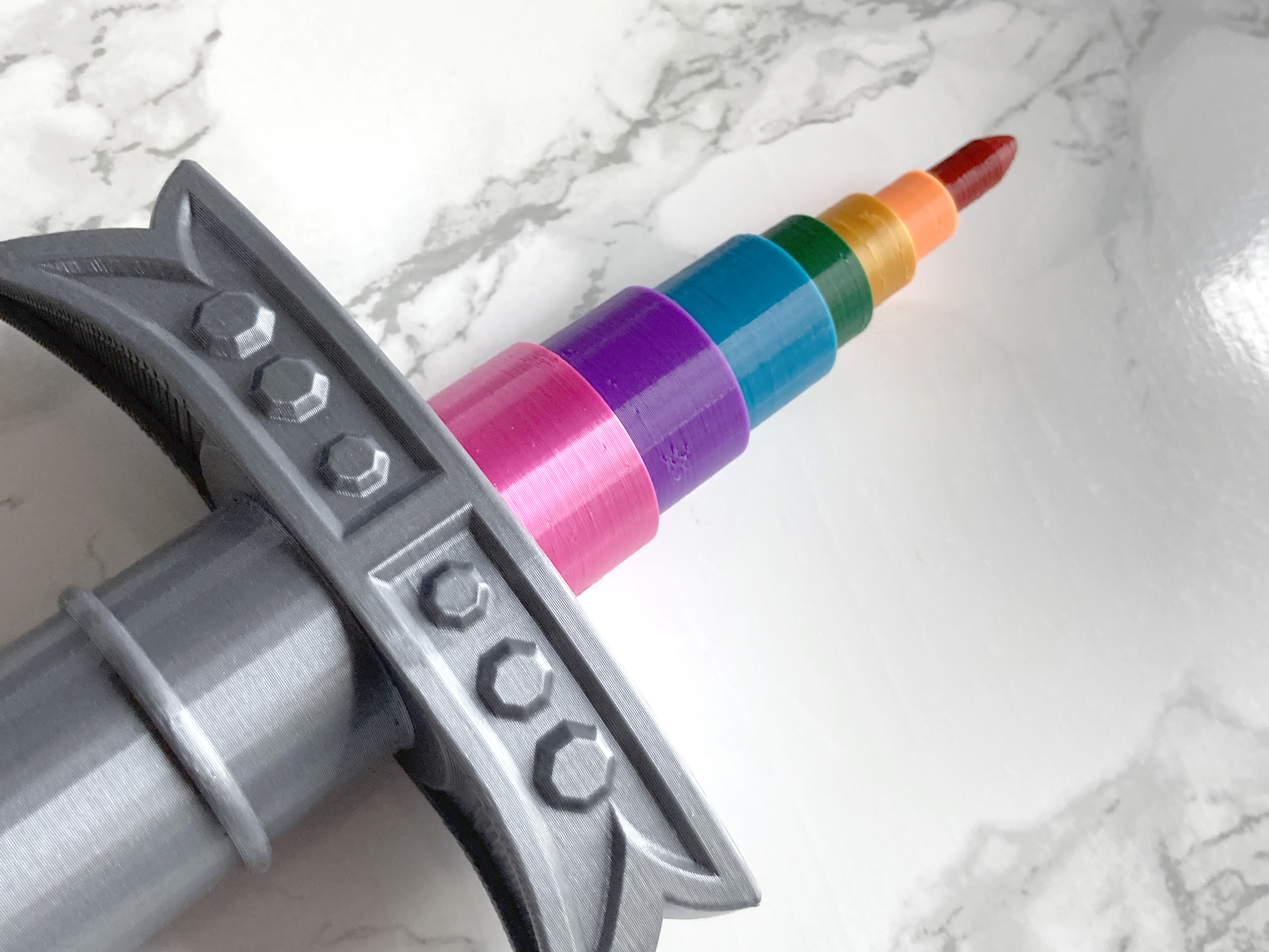 Miniatura 4 do modelo 3D Retractable Rainbow Sword