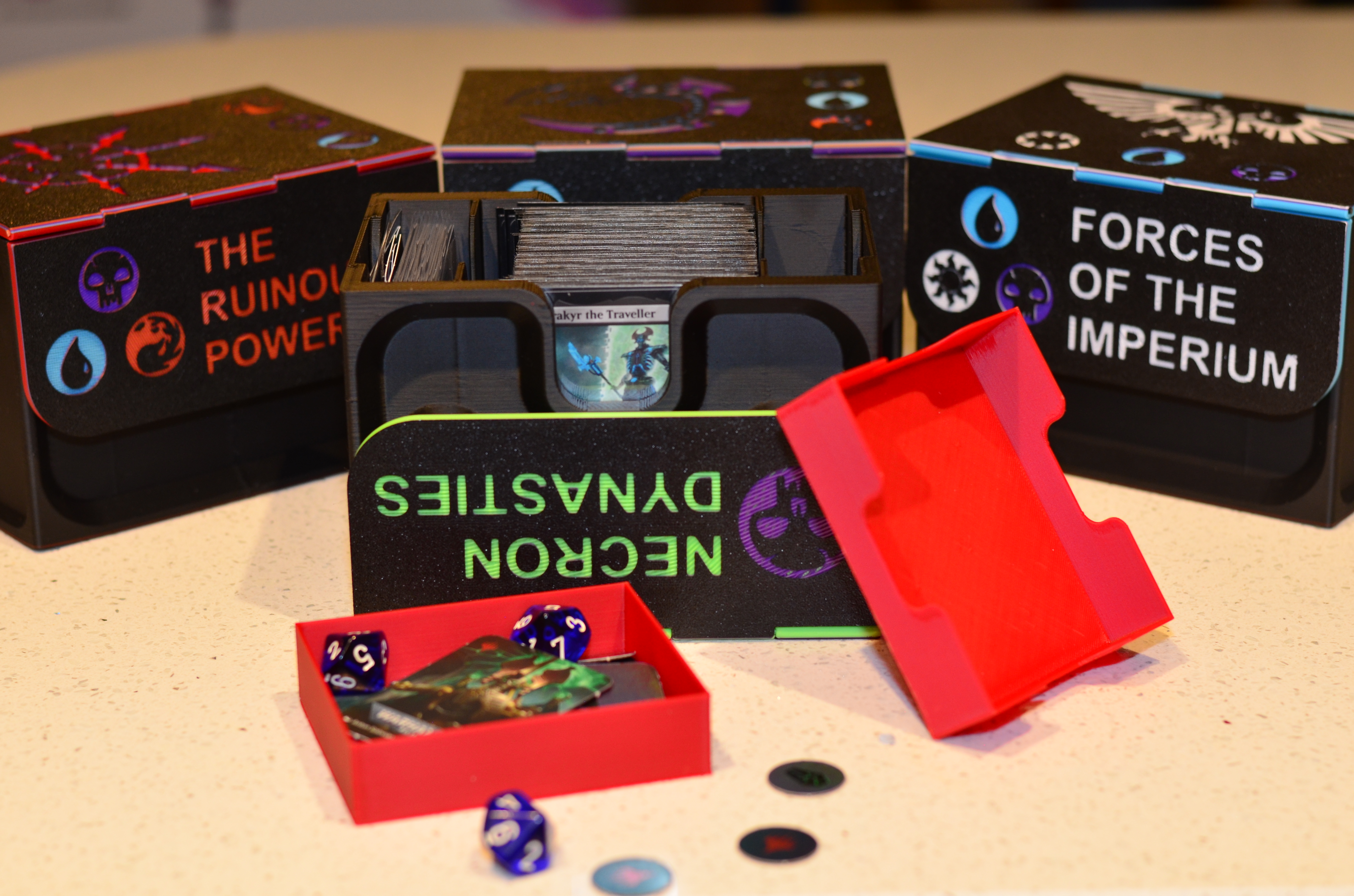The Apprentice Commander Deck Box