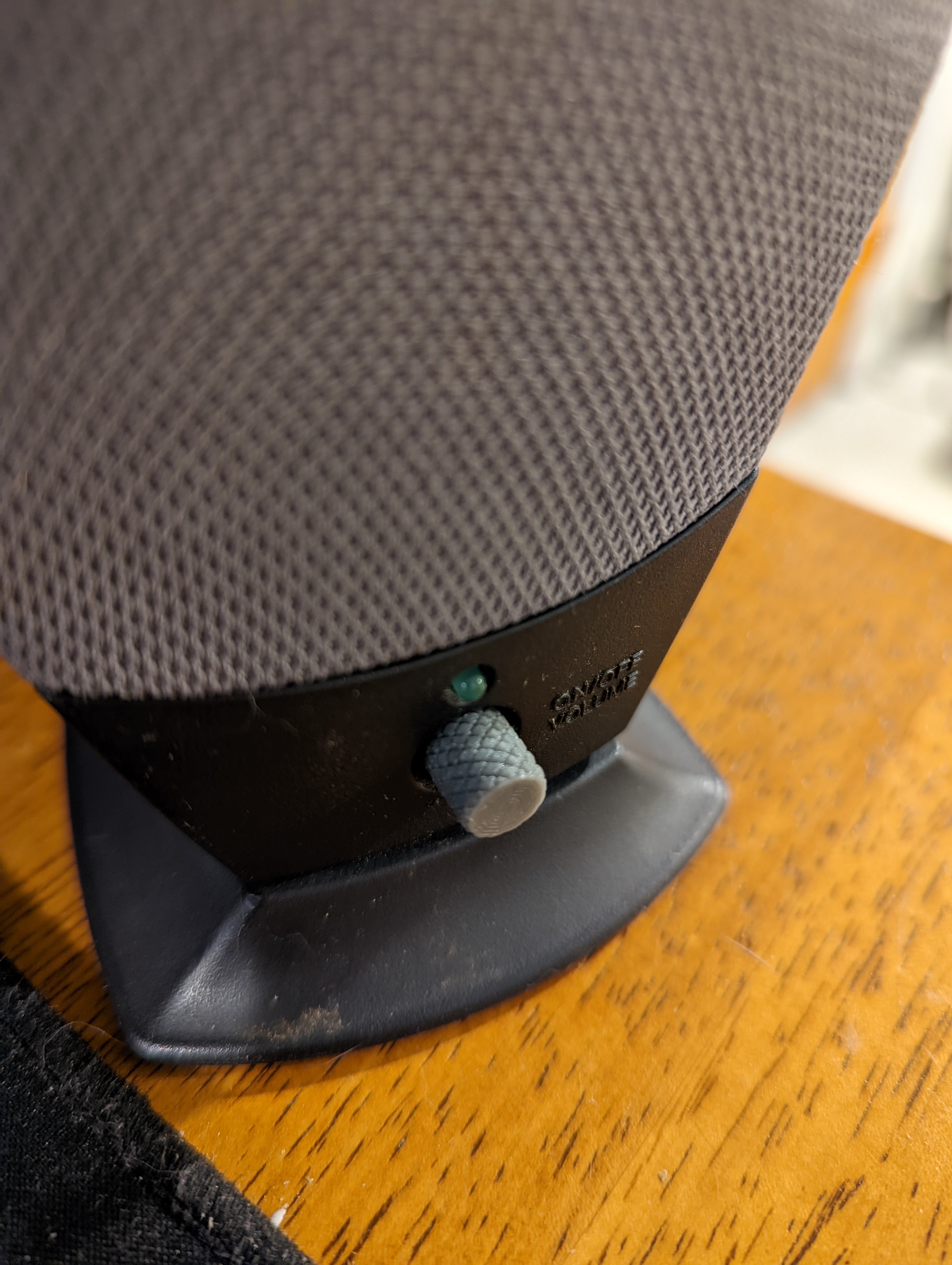 Harmon/Kardon Speaker Knob