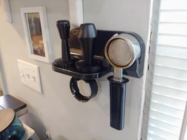 Gaggia Classic Portafilter and Accessory Shelf