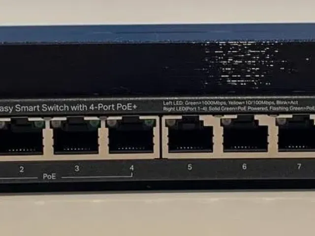 1U TP-Link SG108 (all variants, E or PE) 10" rack mount