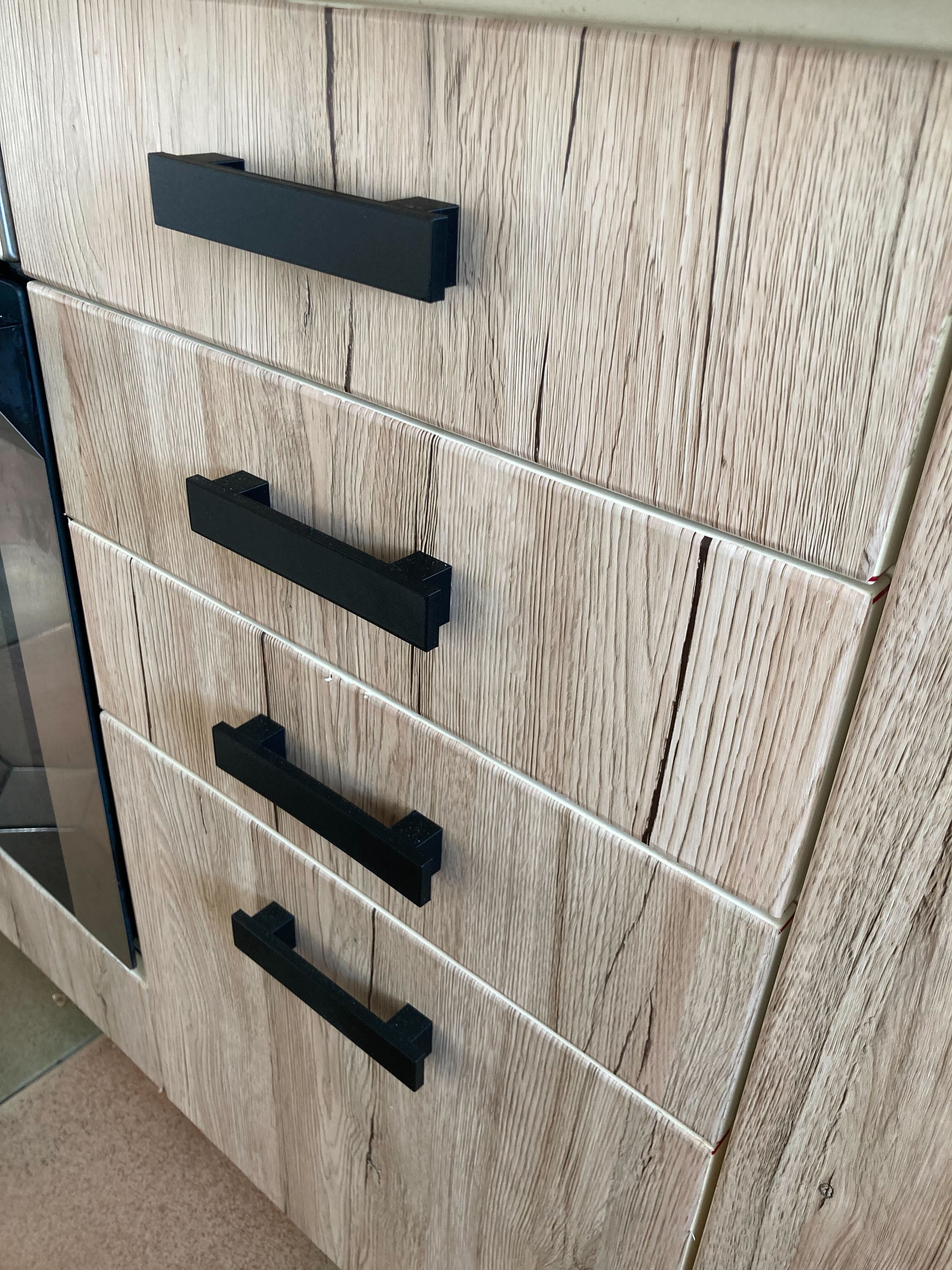 Handle