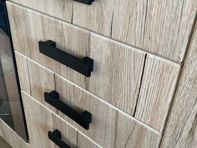Handle