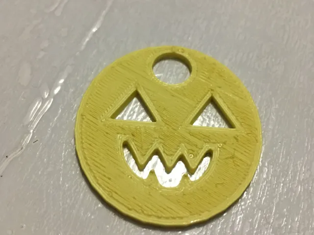 halloween_pumpkin_keychain