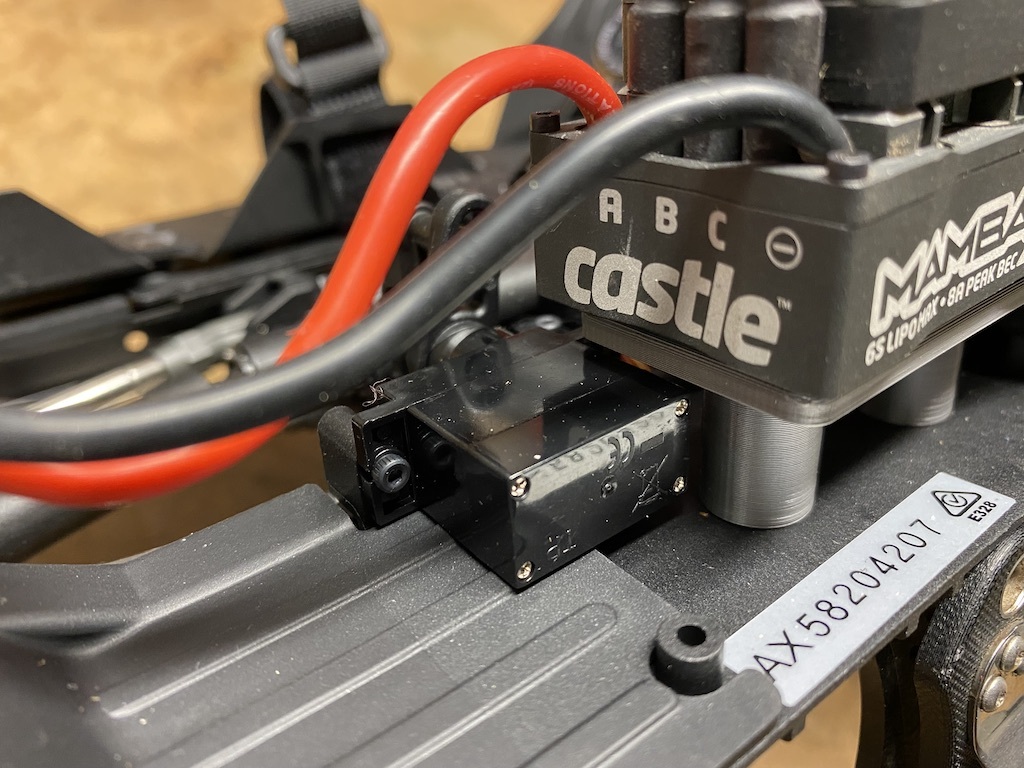 SCX10 III ESC Mount MAMBA X by Heliguy71 Download free STL model