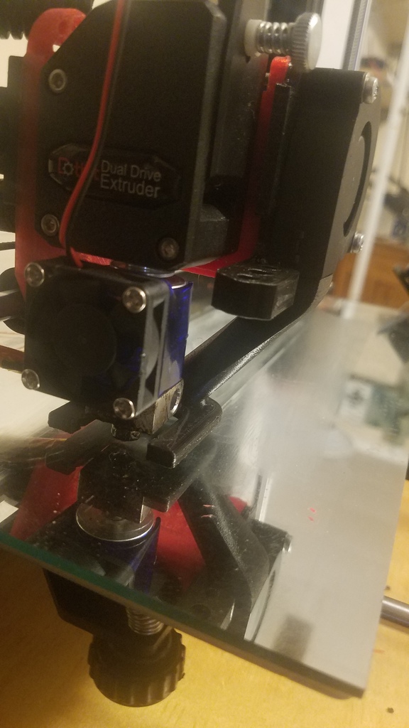 Alternate Bltouch and duct for https://www.thingiverse.com/thing:3412500 — thumbnail 2