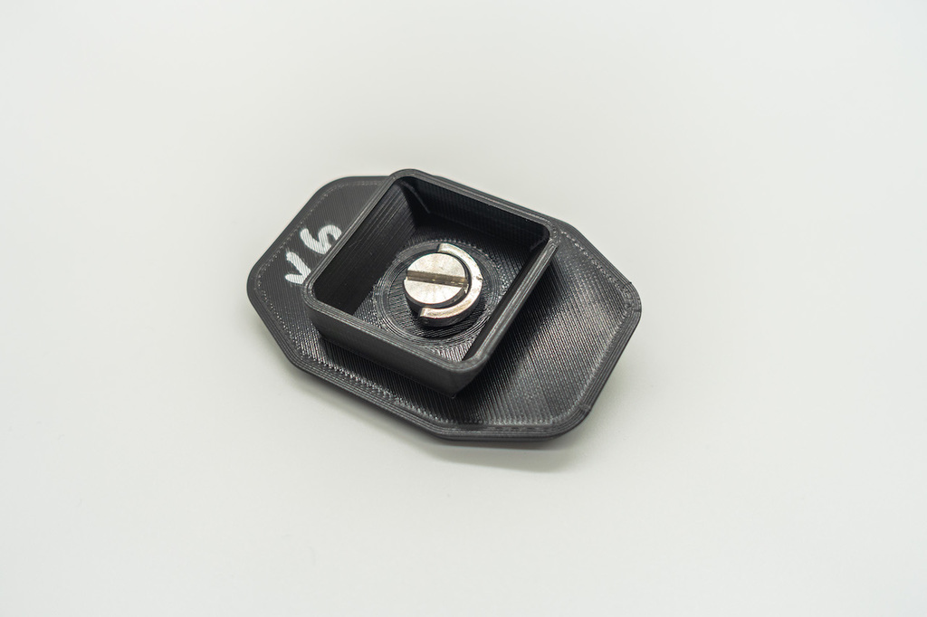 Quick Release Plate for Quantaray Tripod by Seth Download free STL