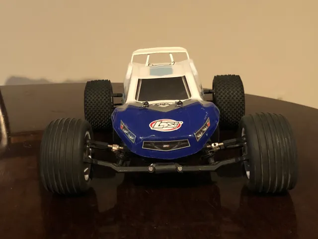 Losi Mini T Wing