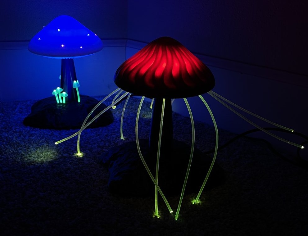 12-Tentacled Fiberoptic Mushroom Lamp