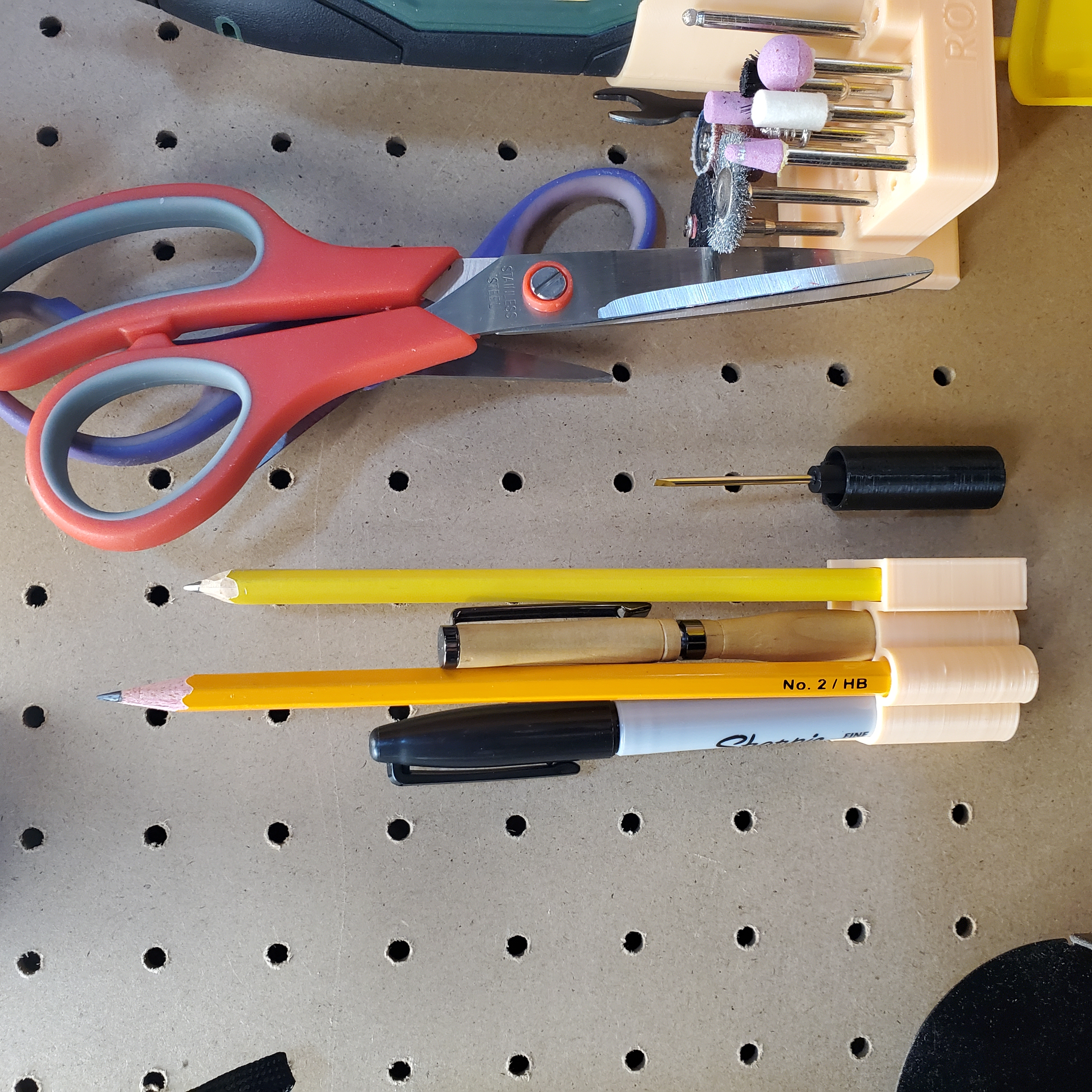 Peg Board Writing Instruments Holder — miniatura 2