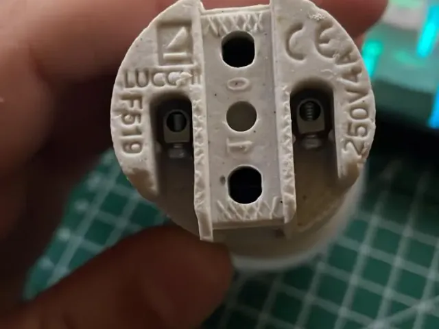 Cubierta soquete Lucchi F519