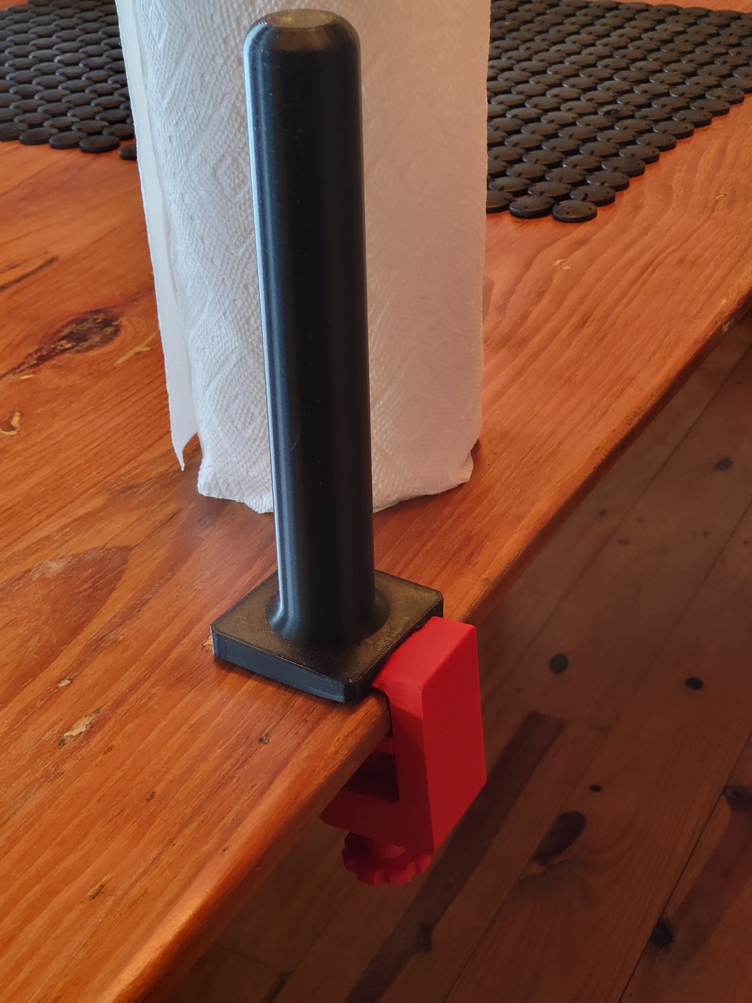 Paper Towel Holder with Clamp