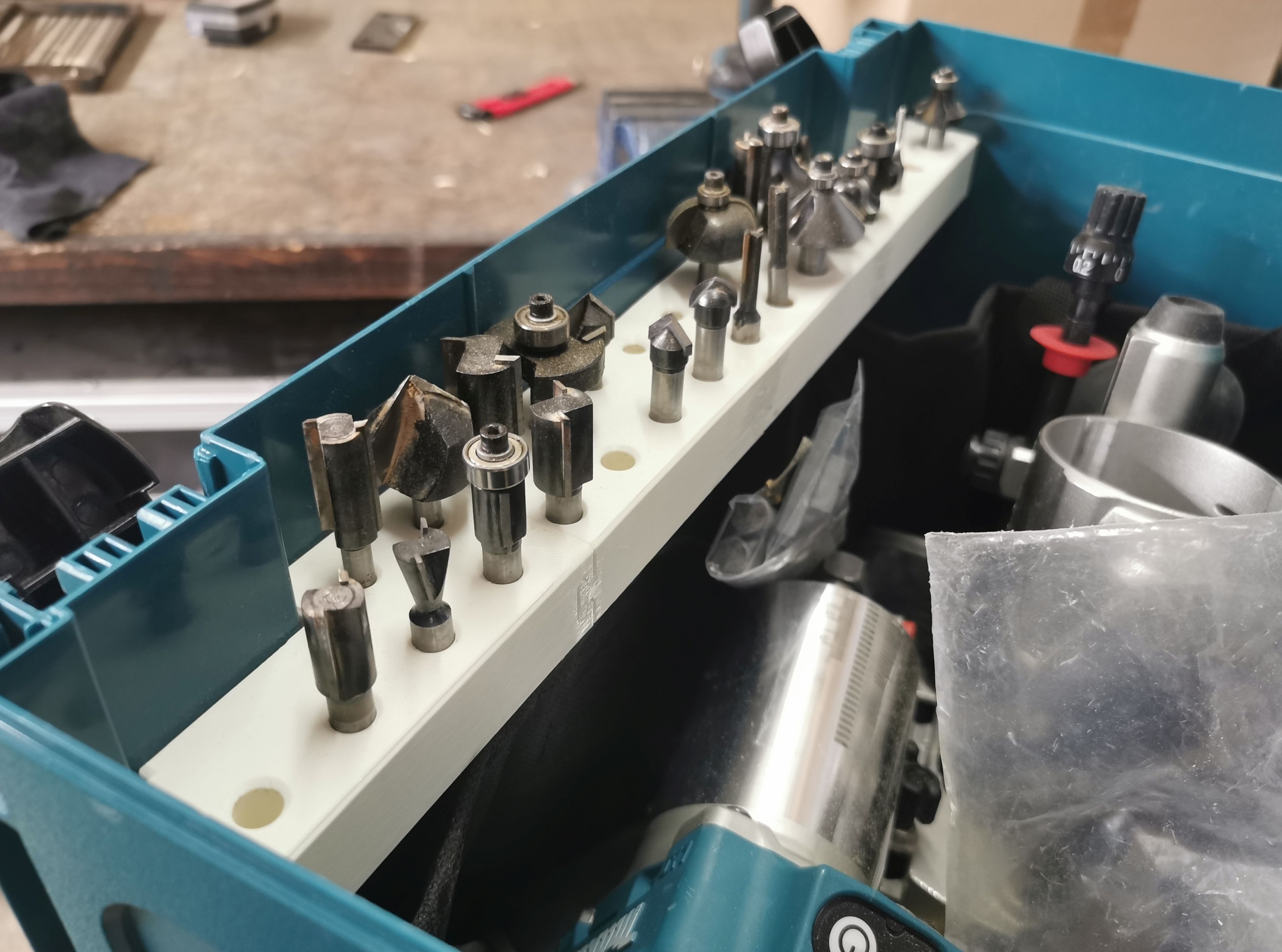 Makita Router DRT50 Endmill Holder Mount Tray Box Oberfräse
