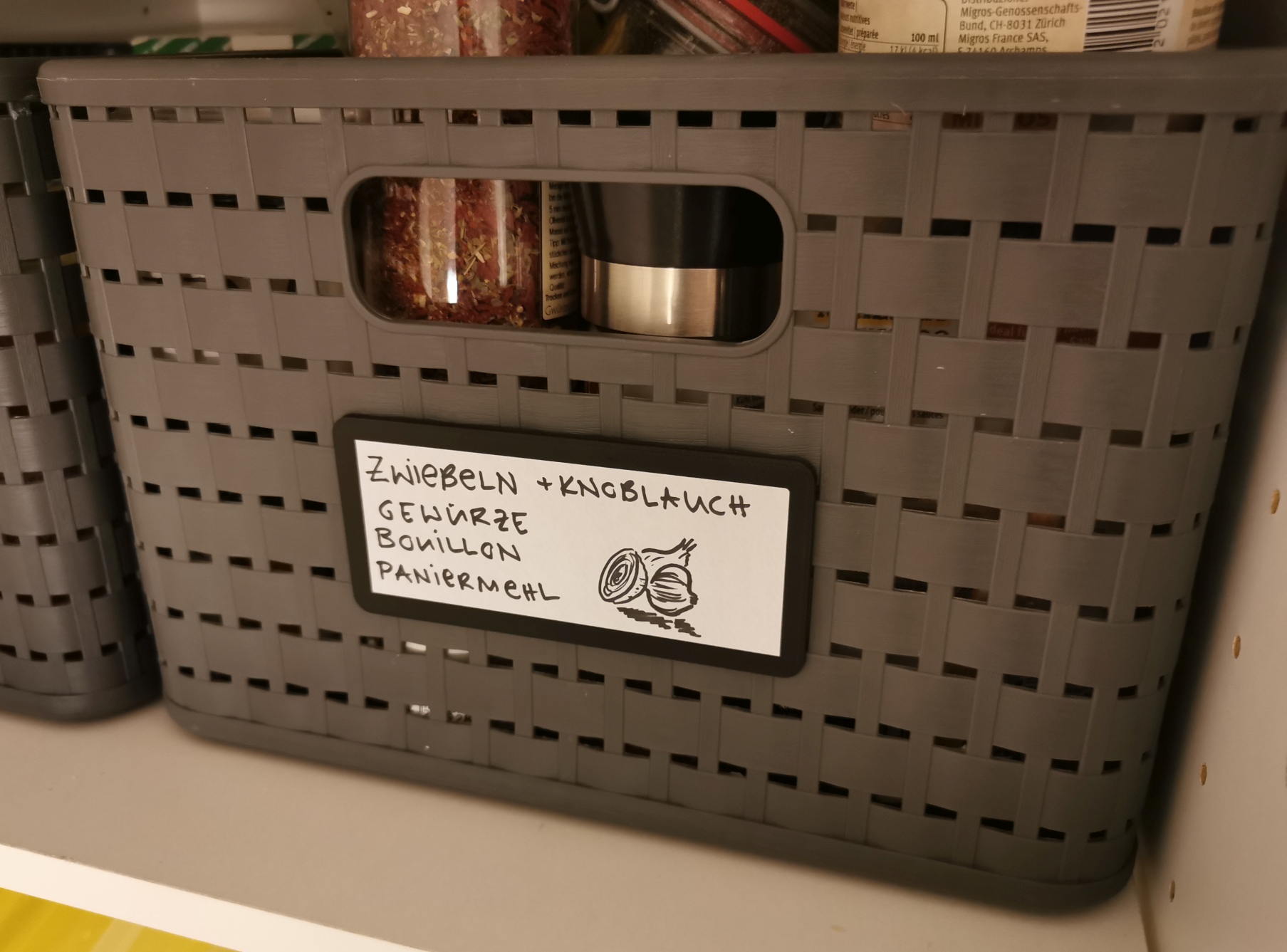 Label labelholder plate for Rotho organizer boxes