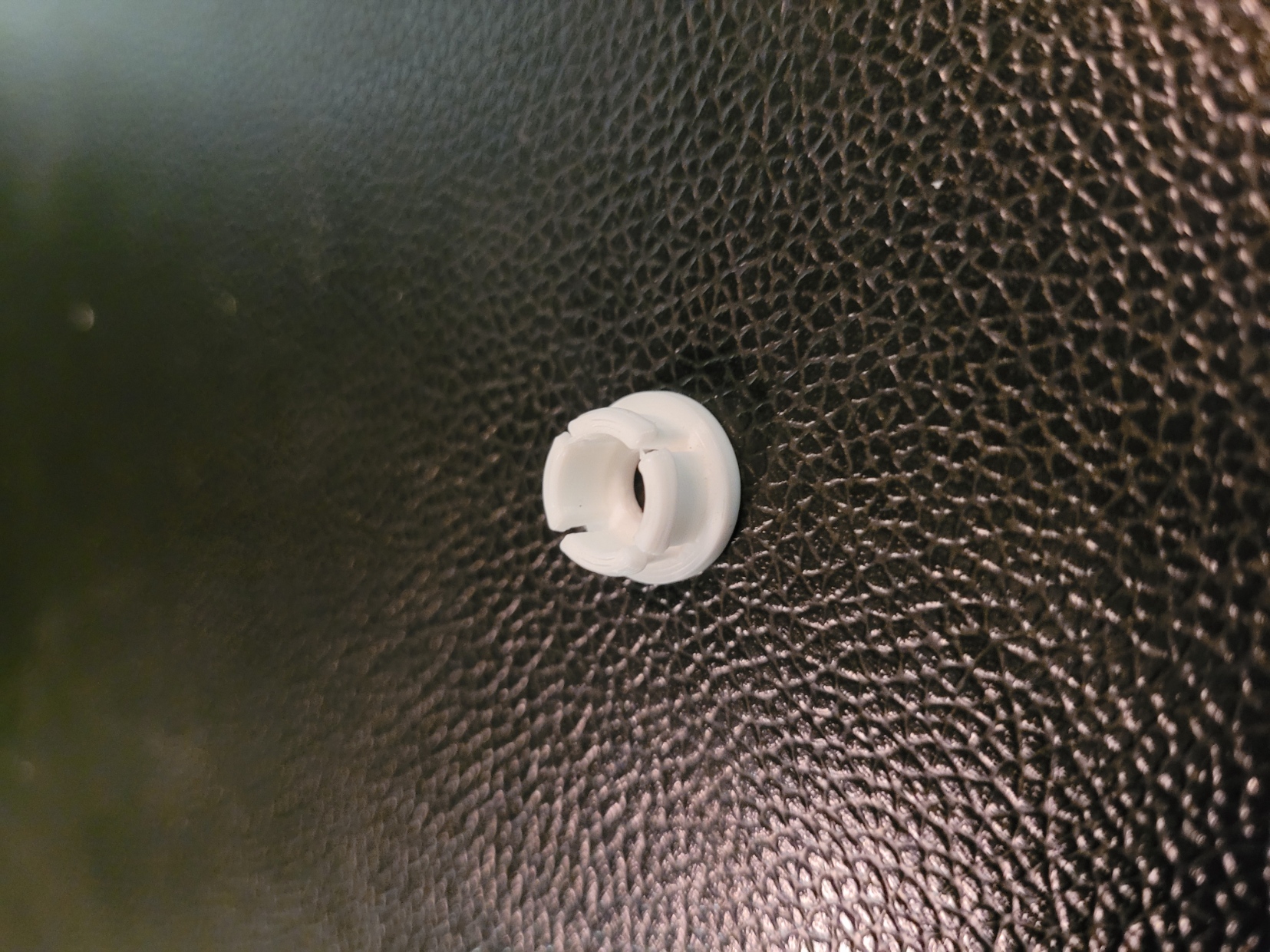 GMC Sierra Shift Cable Bushing by Michael McTavish Download free STL