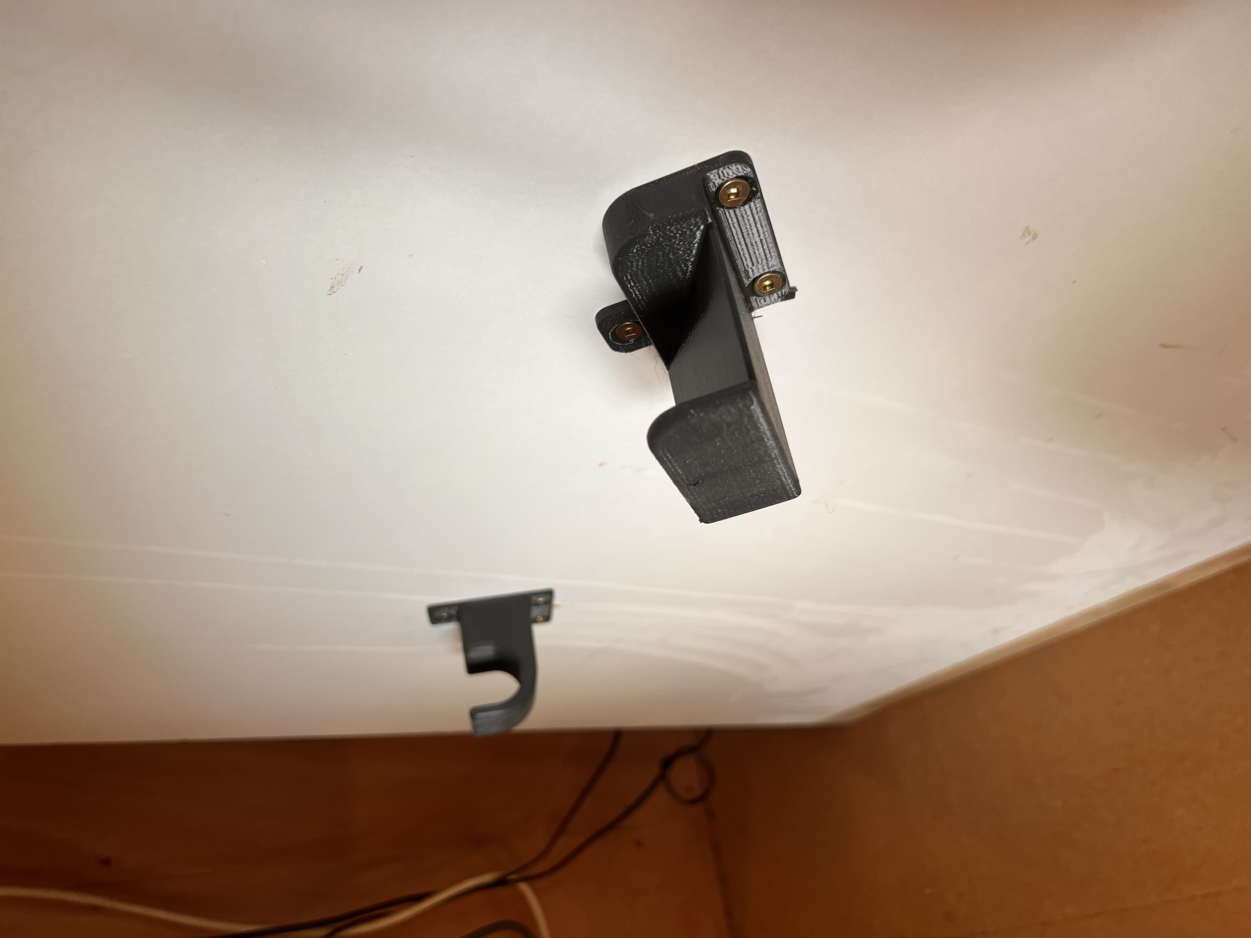 Miniatura 2 do modelo 3D Bug-a-Salt Wall Mount