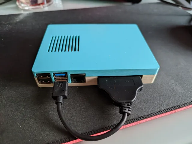 Pi4 SSD Case Base with Wider SSD socket