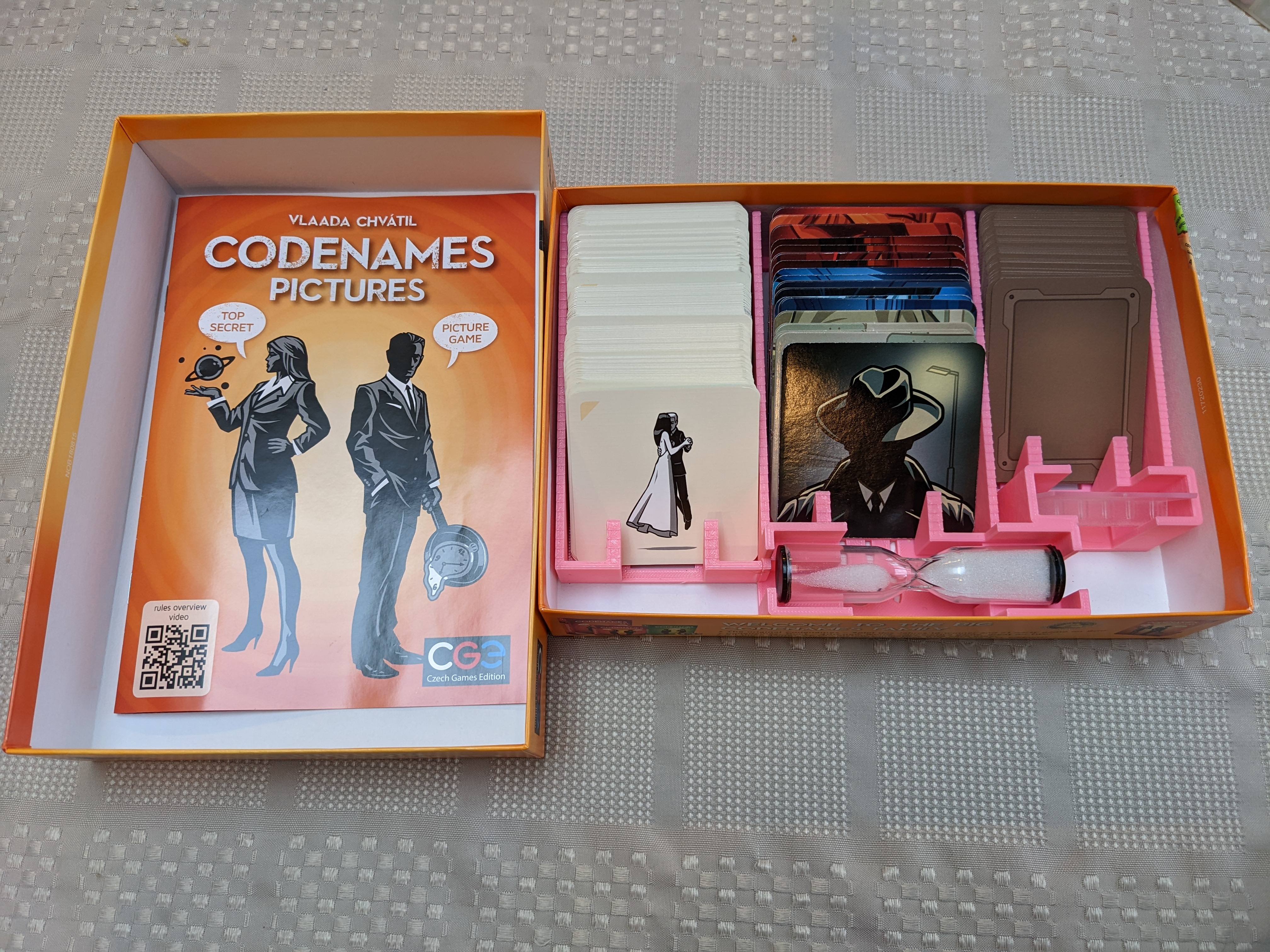 Codenames Pictures board game box insert (reinforced)