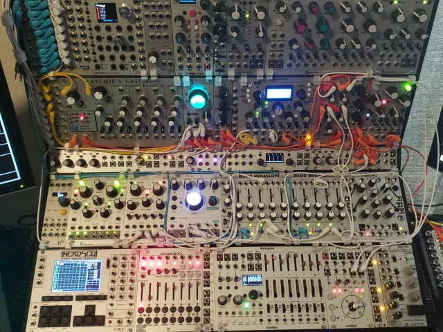 Eurorack Tendril Cable Clips