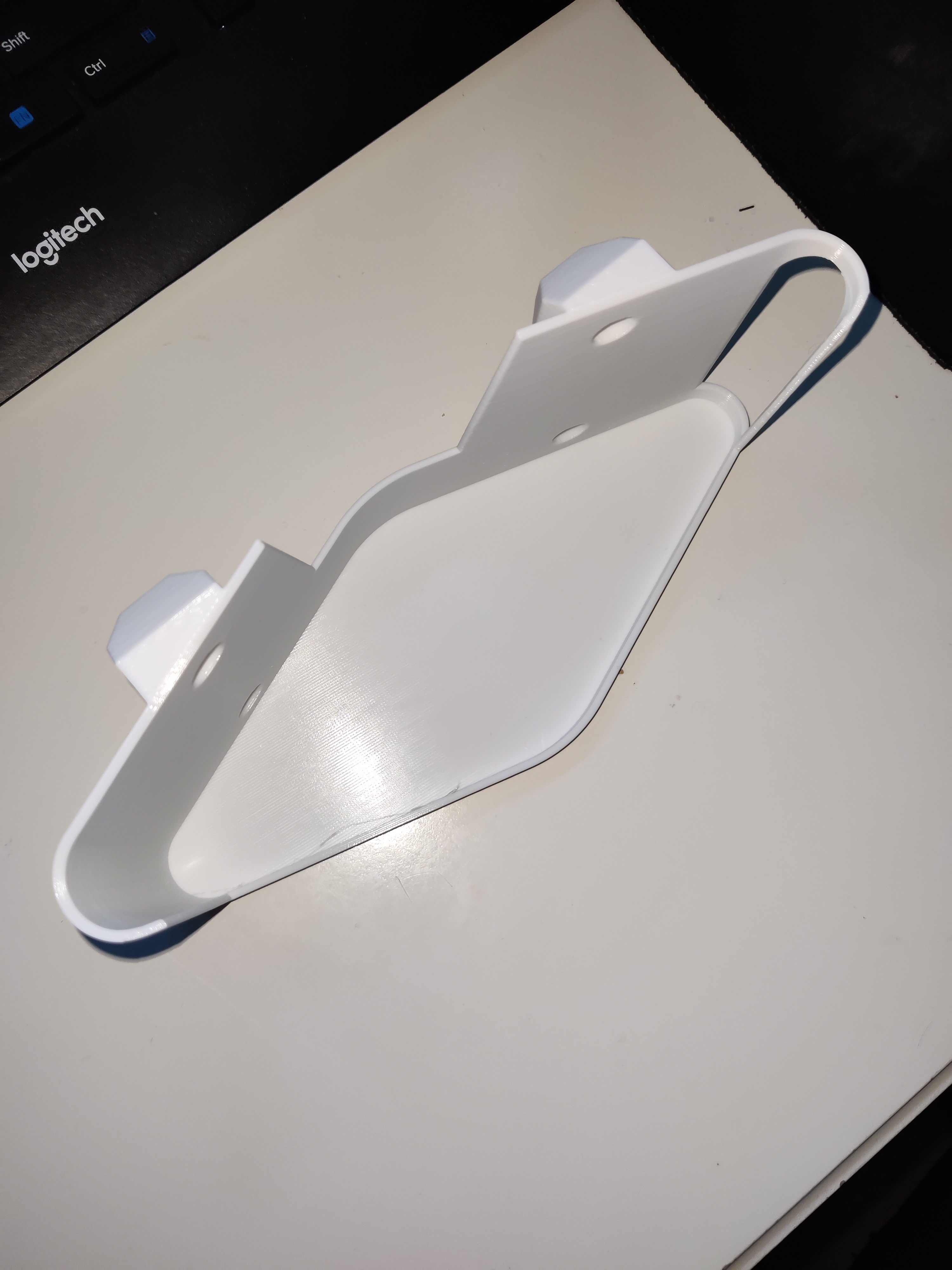 Telenor router wallmount