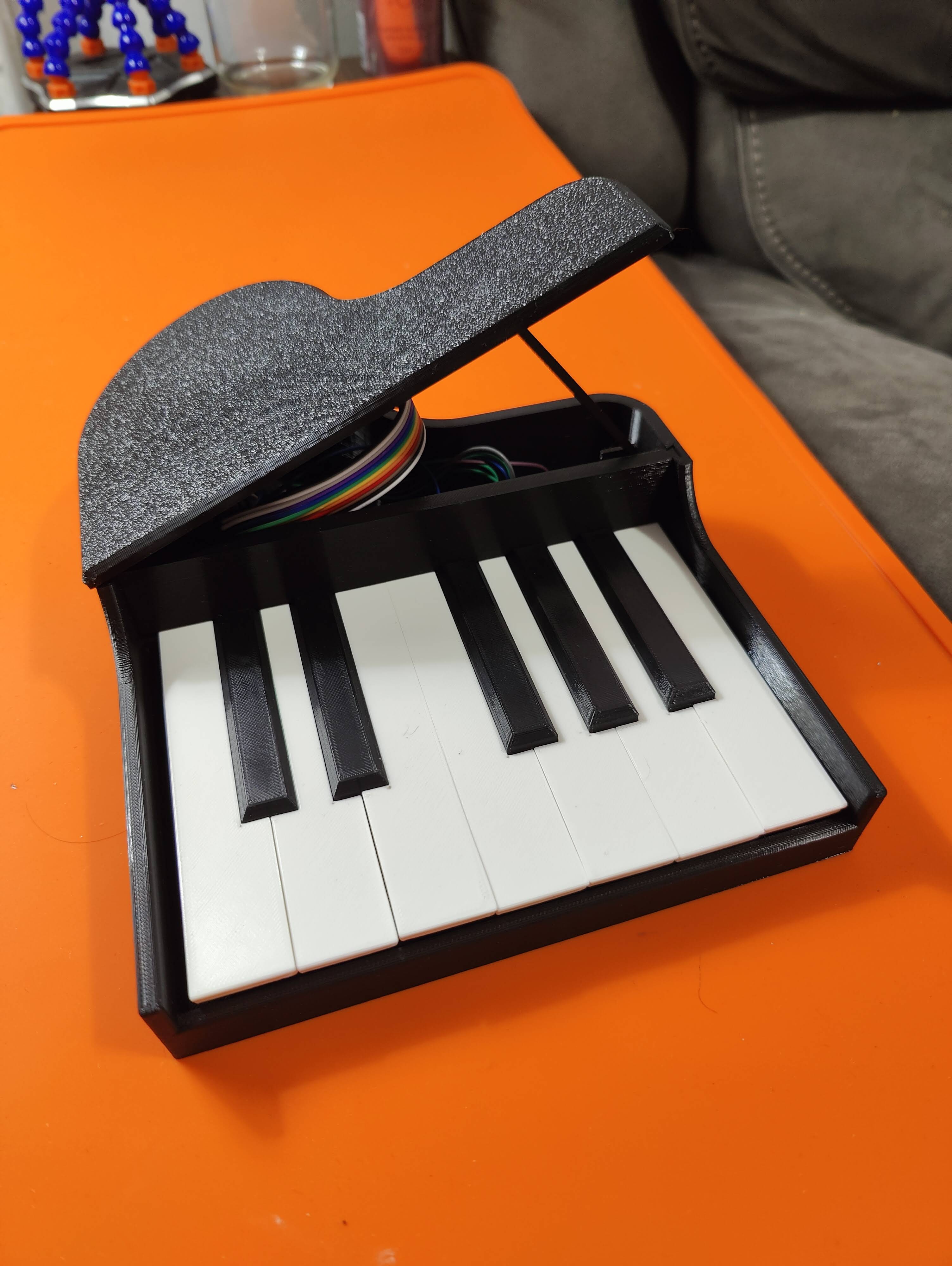 Arduino Piano/ Sound Board