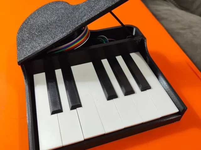 Arduino Piano/ Sound Board