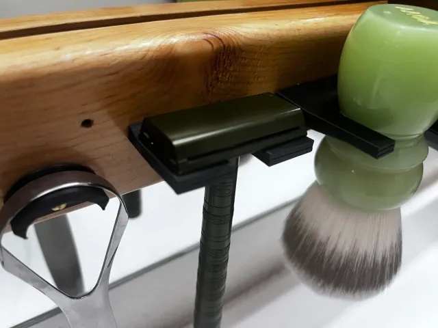 Safety Razor Holder V2
