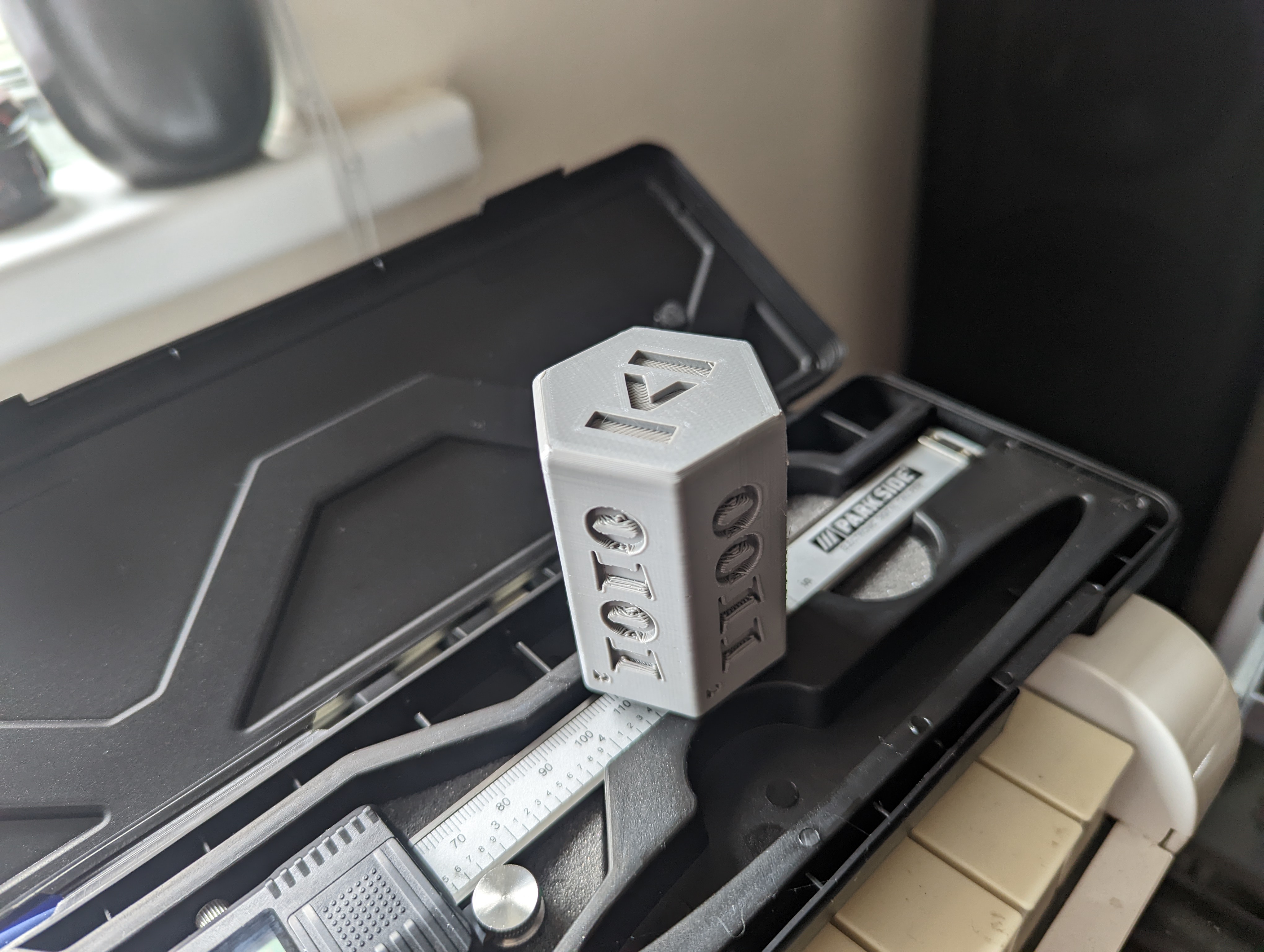 Binary Dice — thumbnail 2