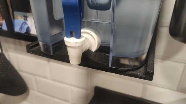 3041_BRITA container tap reinforcement