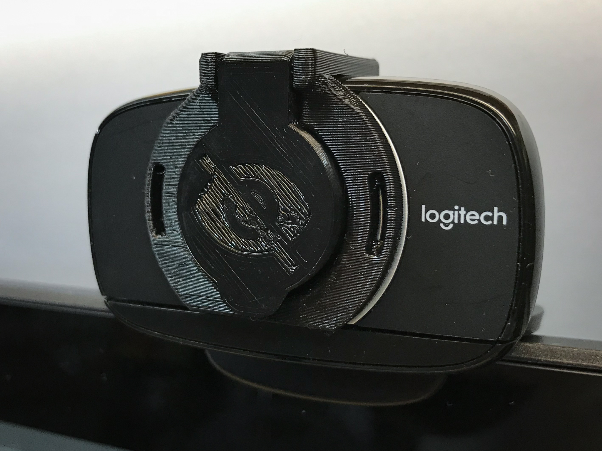 Logitech C615 Webcam Privacy Shutter