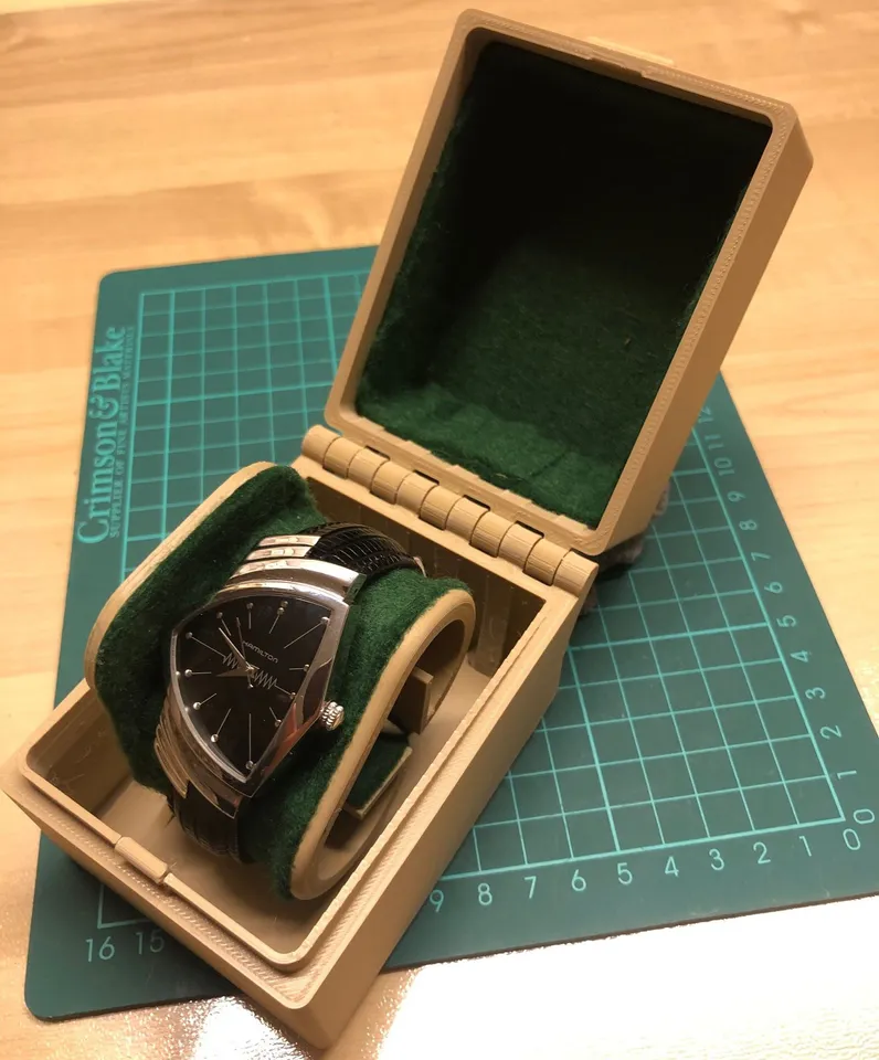 Watch box discount with strap storage