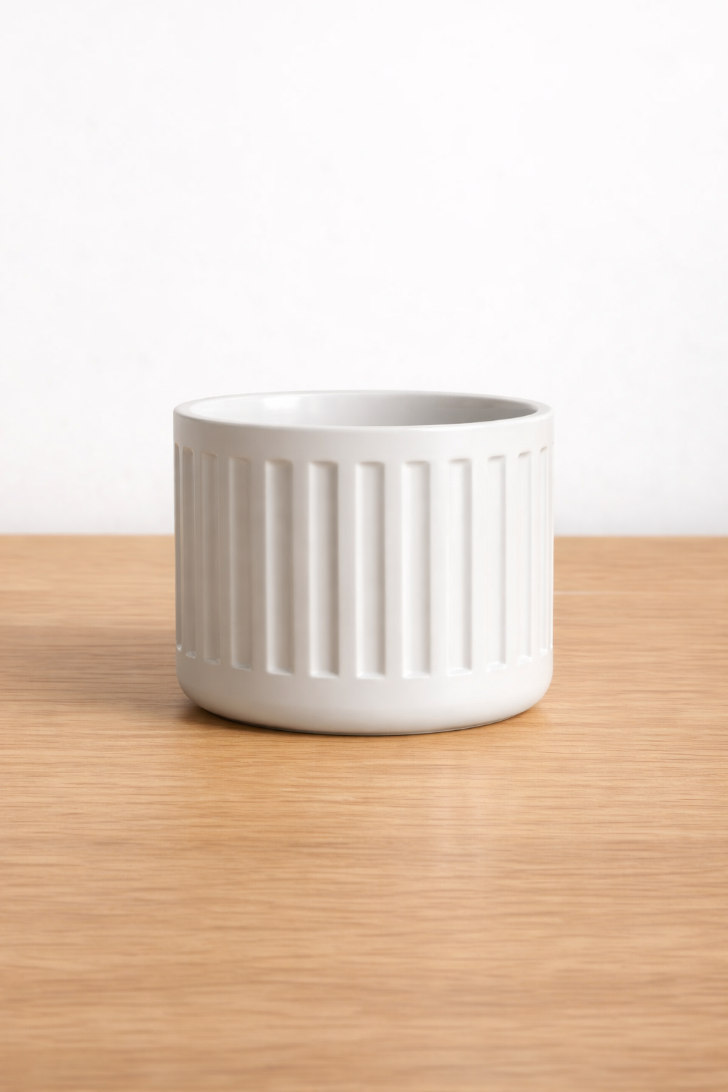 Modern Ribbed Planter Pot | Minimal Fluted Design | Vase Mode