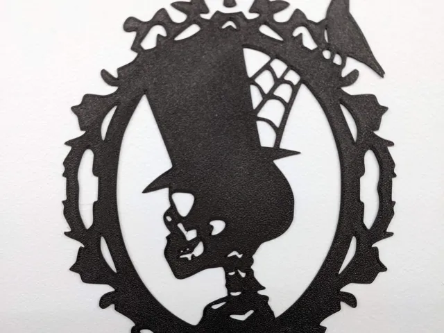Halloween Wall Art: Dead Gentelman
