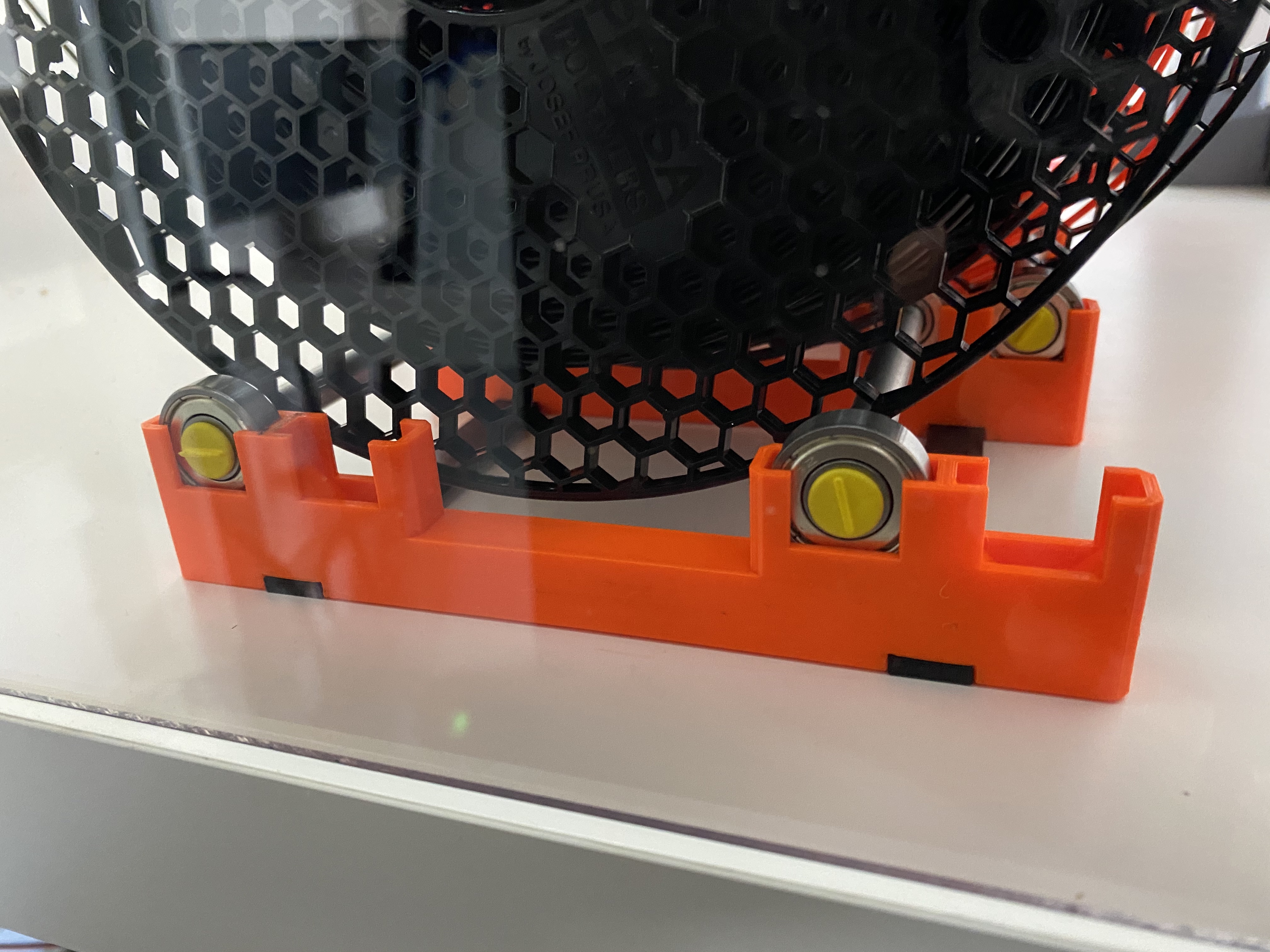 Miniatura 2 do modelo 3D Infinity Filament Holder