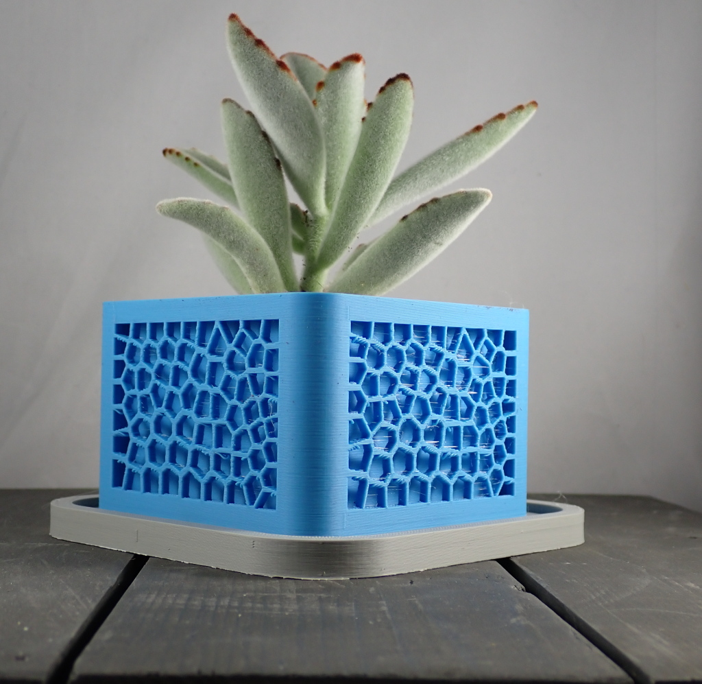 Voronoi Planter