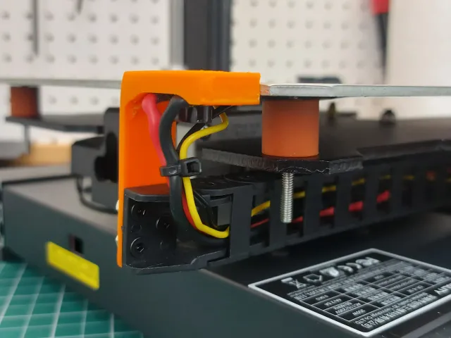 CR-6 heat bed drag chain mount