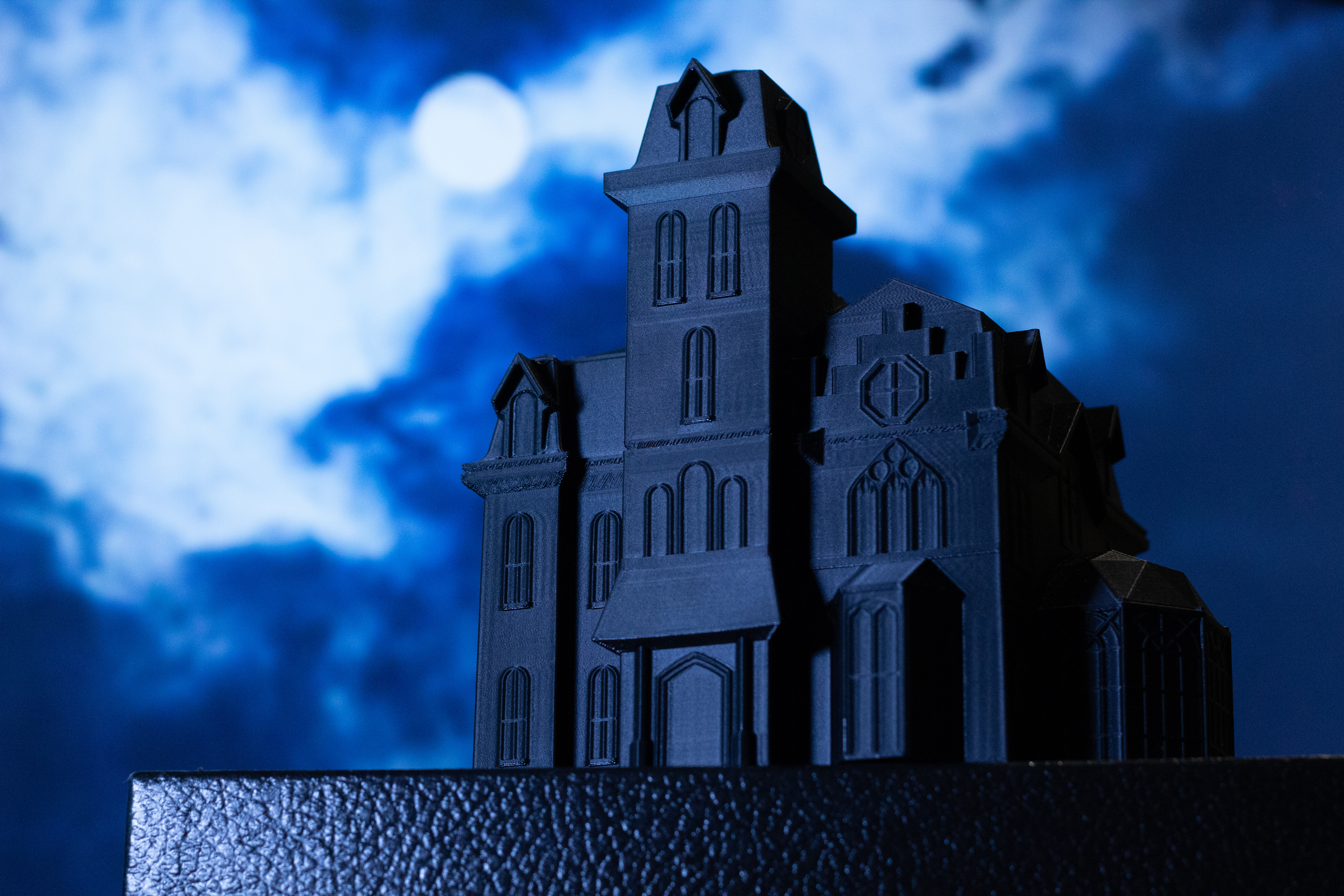 Mansion from hell - Halloween box