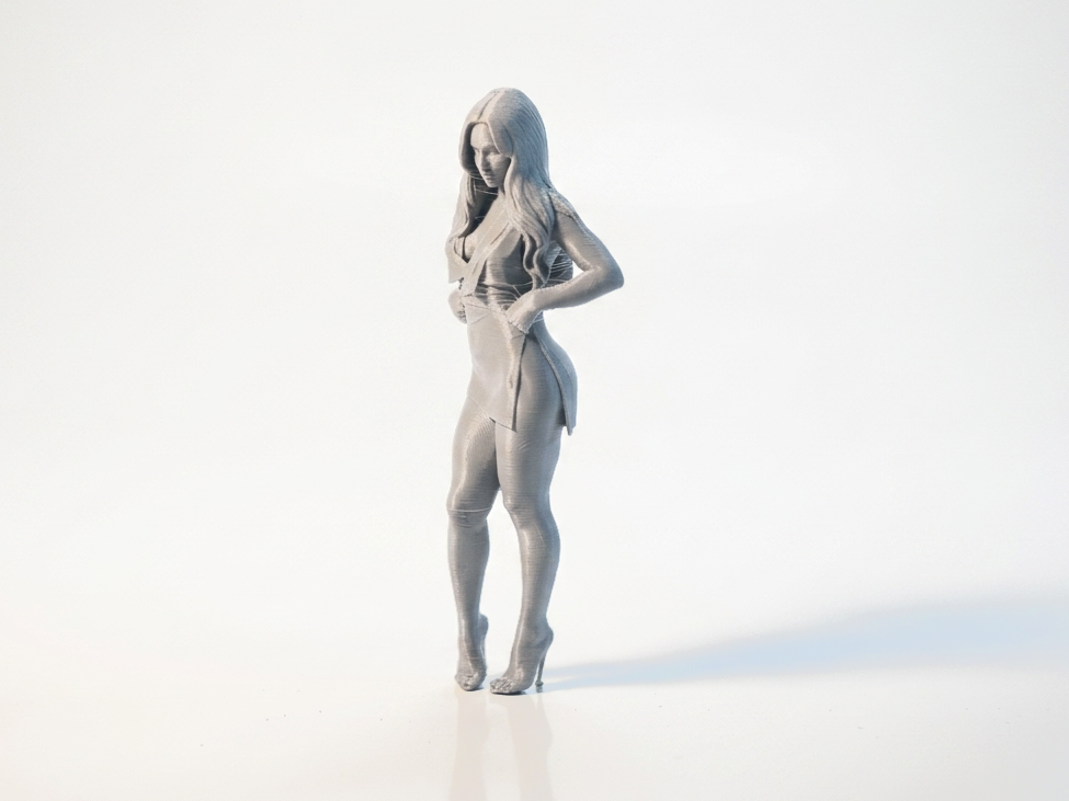 Elegant Lady Figurine Female Figure 3D Printable
