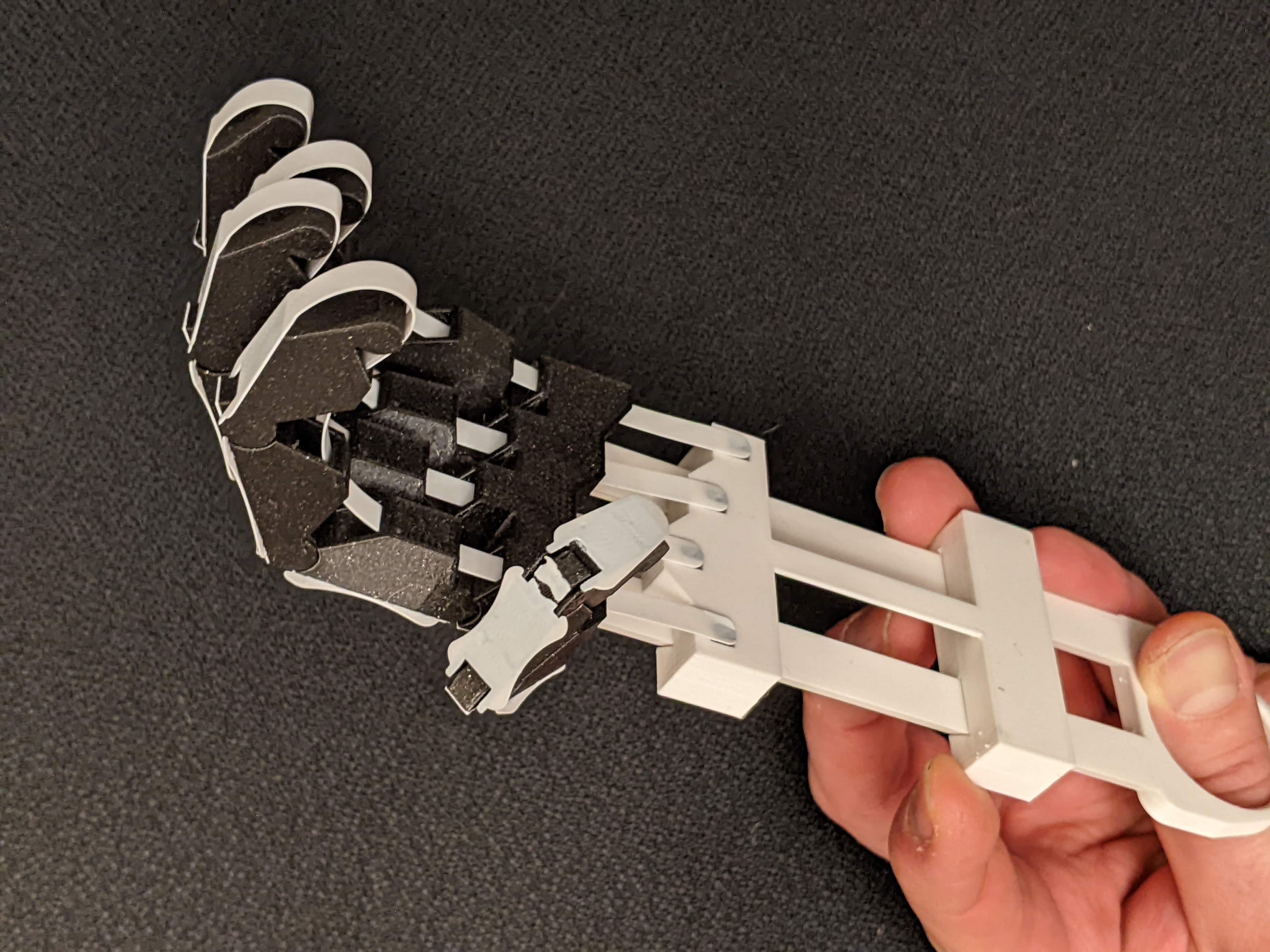 Miniatura 5 do modelo 3D Robotic Skeleton Hand