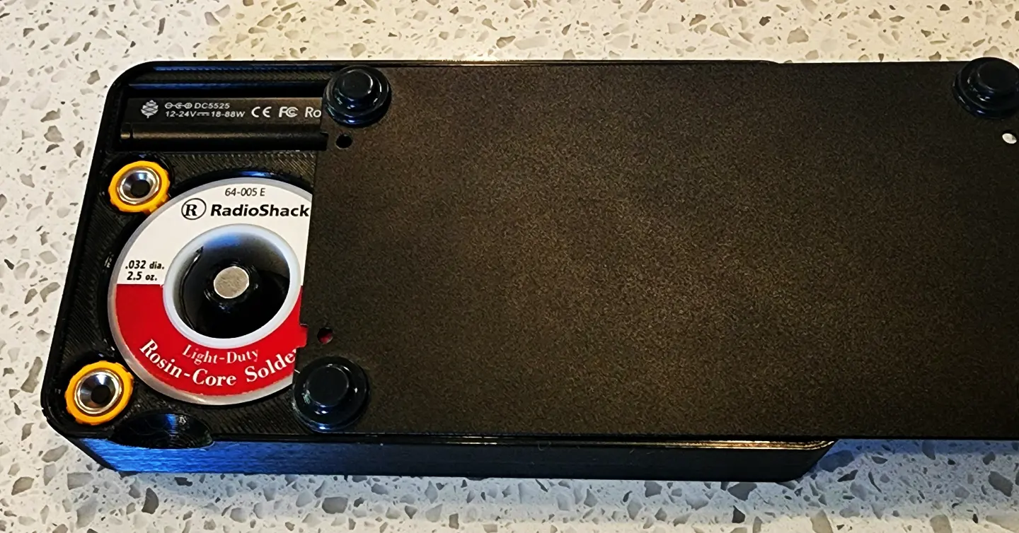 Omnifixo Pinecil Case — miniatura 5