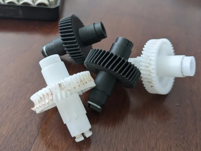 Replacement gears for a Taurus GRIO 913524 mixer