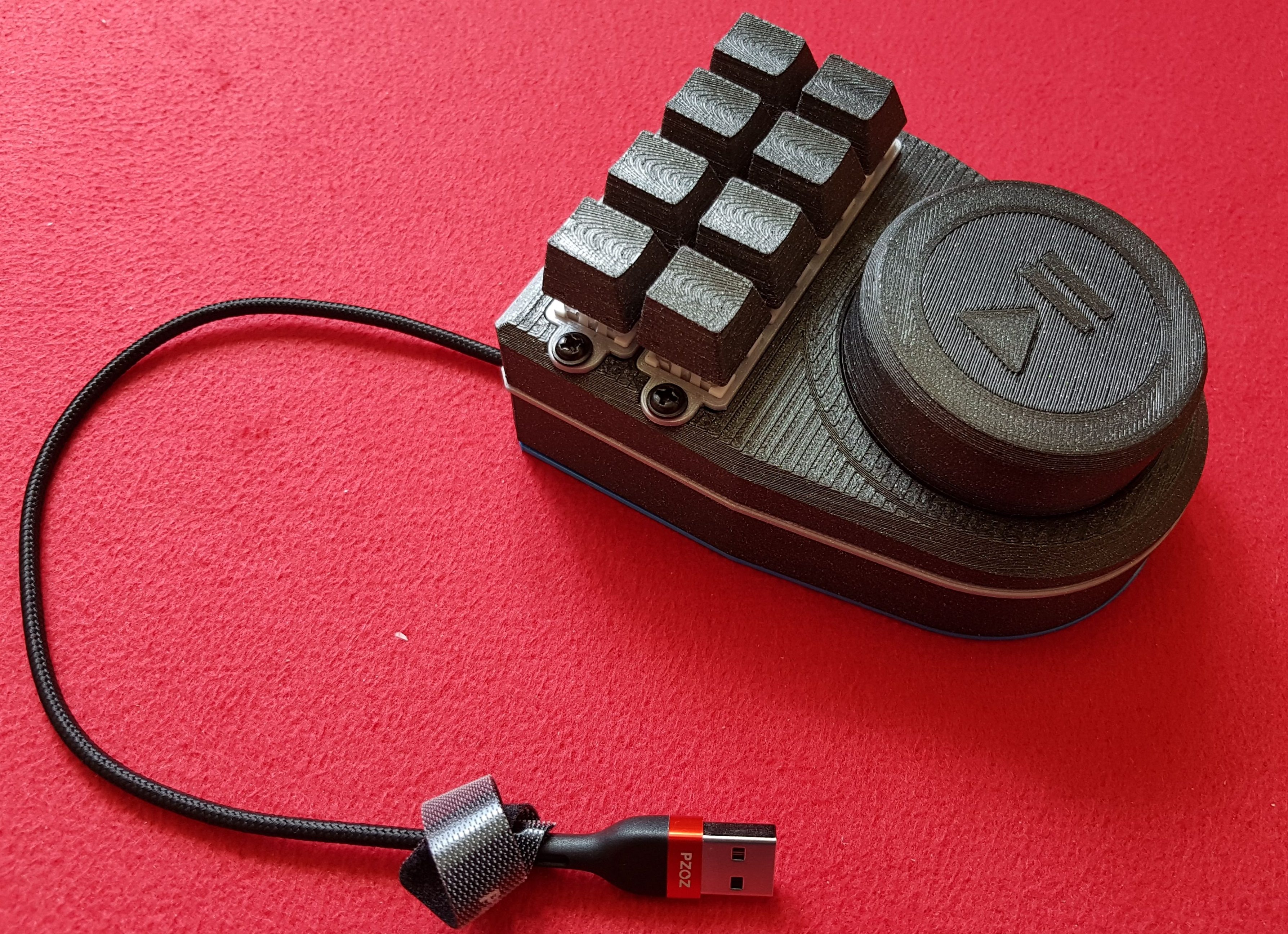 Miniatura 2 do modelo 3D VM's macro keyboard