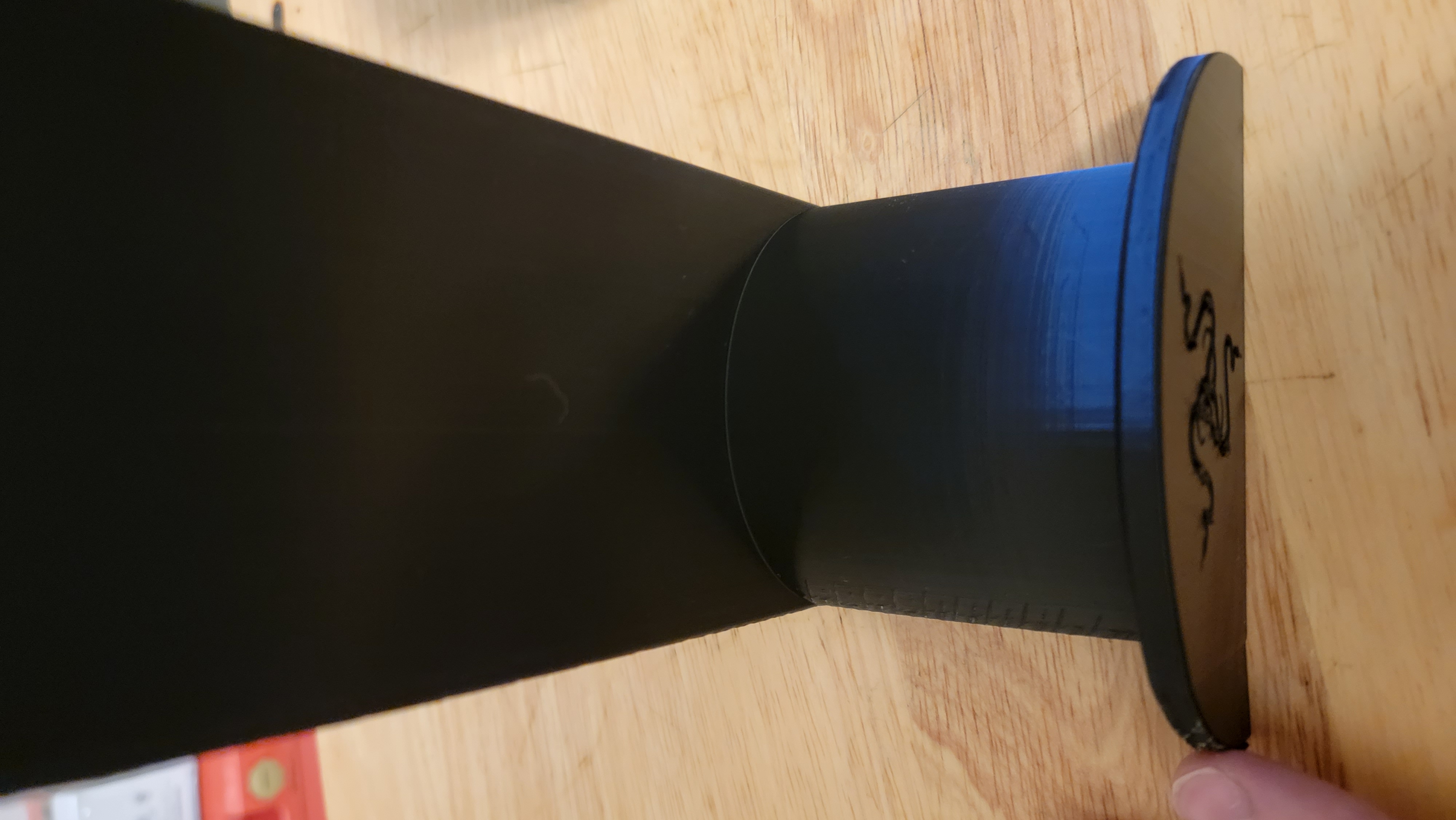 Headset Hanger (Razer logo) by Skald Download free STL model