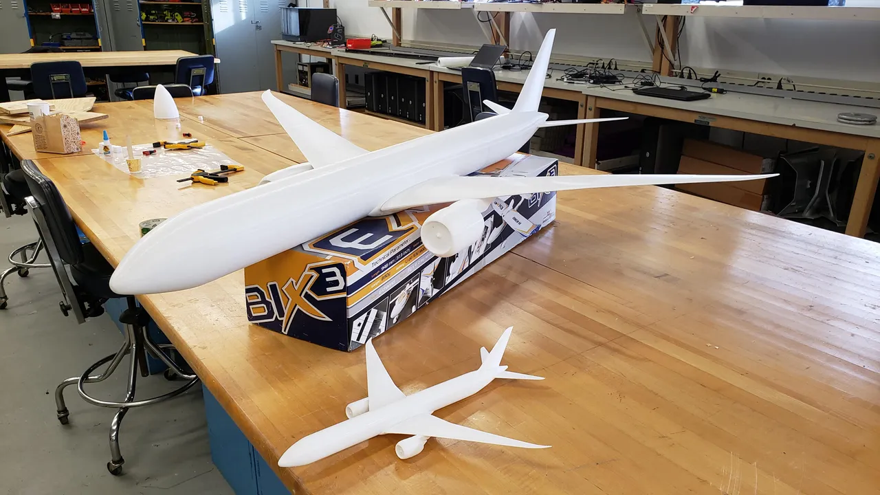 Large Scale (1:50) Boeing 777-9X by Golden Bear Models Download