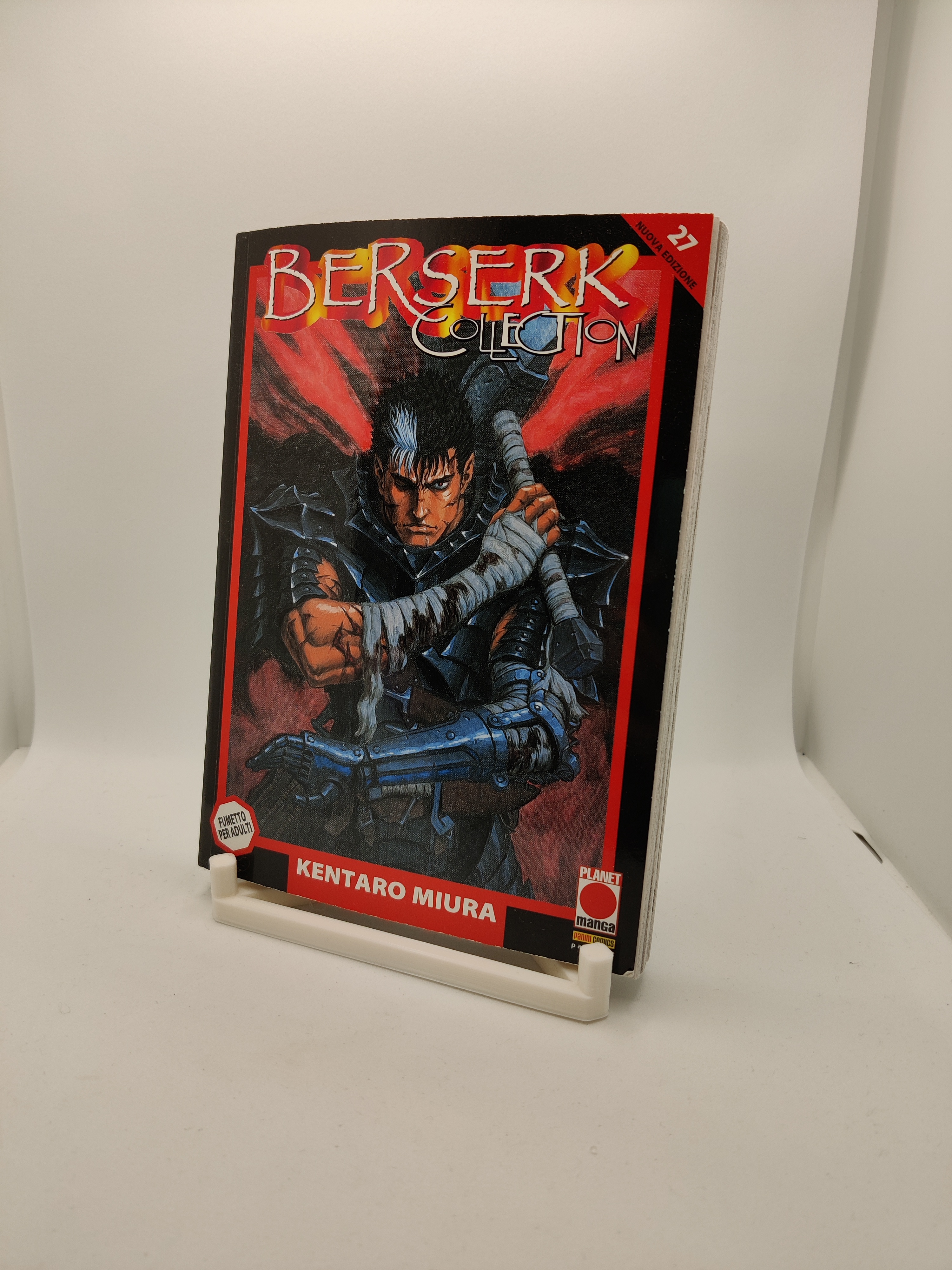 Miniatura 4 do modelo 3D Manga Comic Book Stand